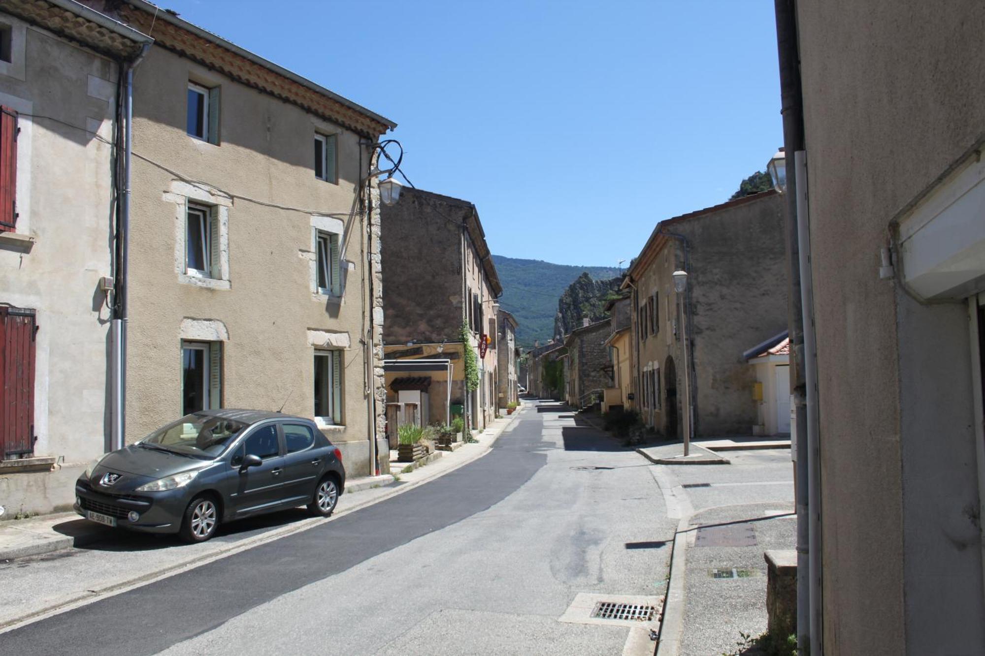 Comfortable Village Apartment In Barbieres With Access To Large Garden With Beautiful Views Exterior photo